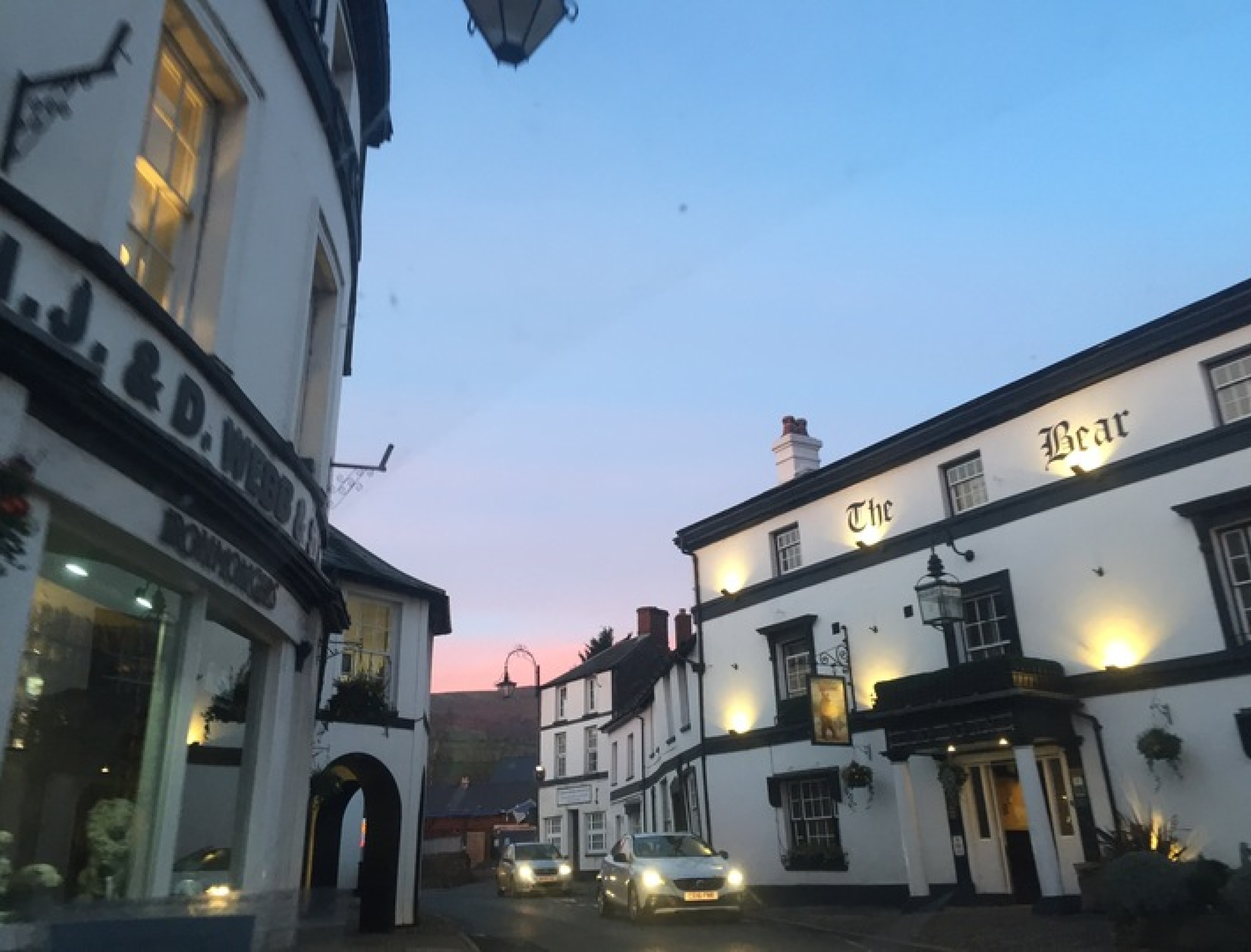 Road tripping with Marshmallow the Brecon Beacons